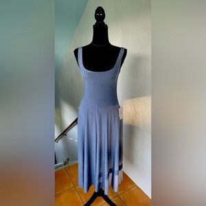 NWT NSR Nordstrom Brand Ribbed knit Midi Dress with pockets in Denim Blue size S